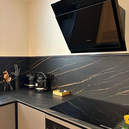 Апарт-готель Zazz