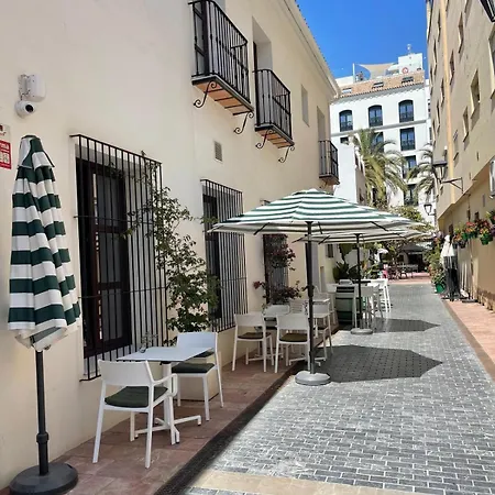 Zazz Aparthotel Estepona